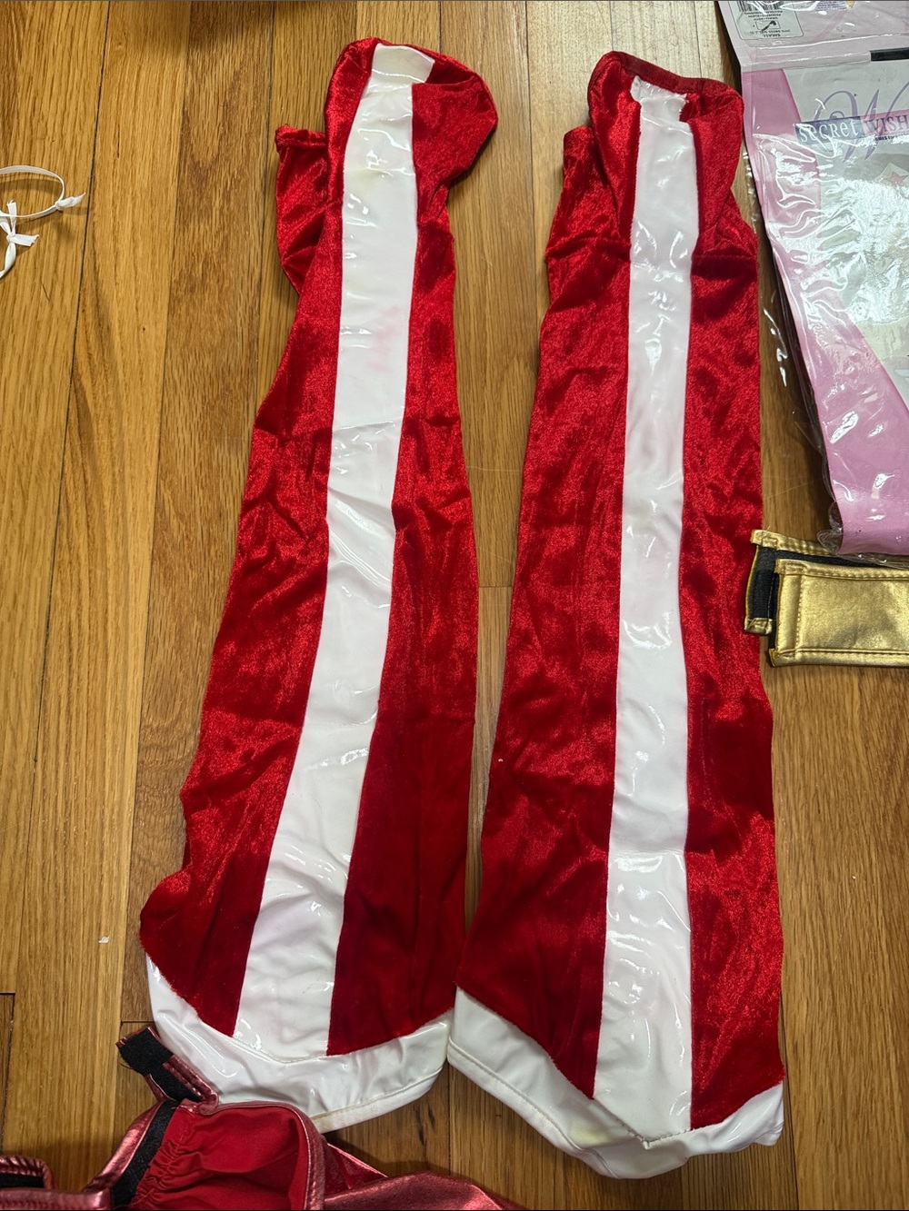 Wonder Woman-Inspired Superhero Costume - Red, Blue & Gold - Picture 4 of 10